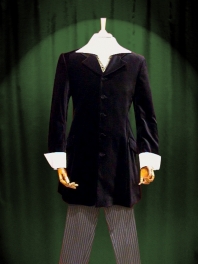 JACKET FROCK COAT OUT OF VELVET