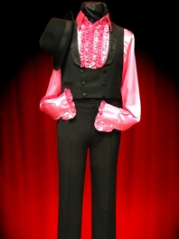 Schwarze ärmellose Jacke. Spanische Flamencotänzerweste, andalusischer Bolero