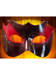 LEATHER MASKS FROM VENICE COLOMBINA RED AND BLACK WITH POINTS
