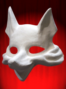 WHITE MASK BASE FOX TO BE PAINTED FOR WEARING